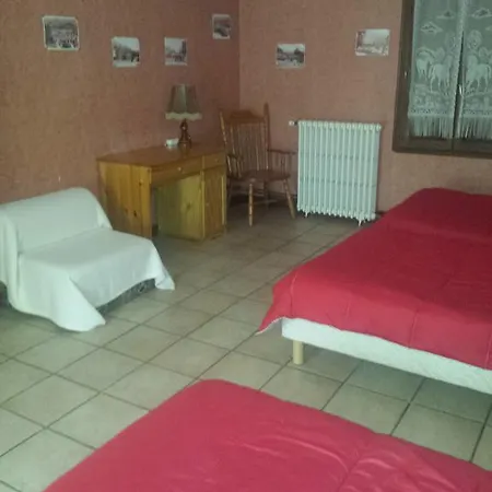 L'auberge Italienne Titus 게스트하우스 *